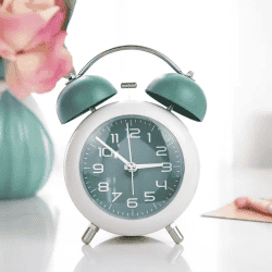 Quartz F18 Alarm Clock | Green